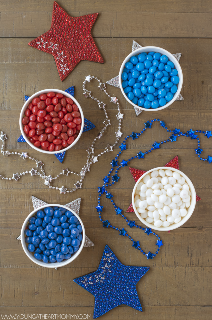 DIY-American-Flag-Made-Out-Of-Skittles