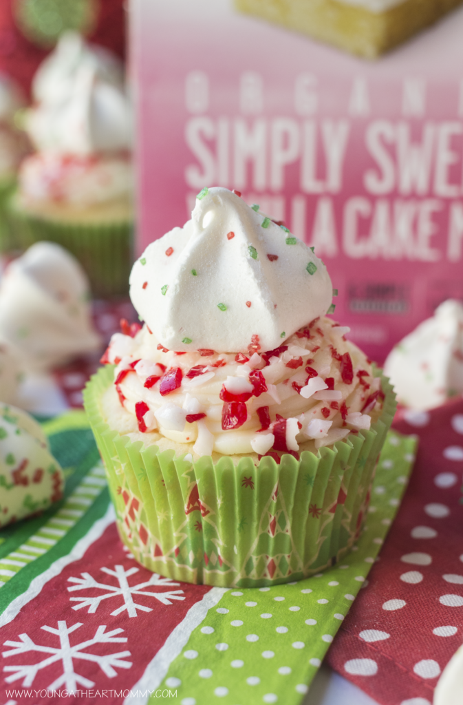  Simply Sweet Peppermint Crunch Cupcakes